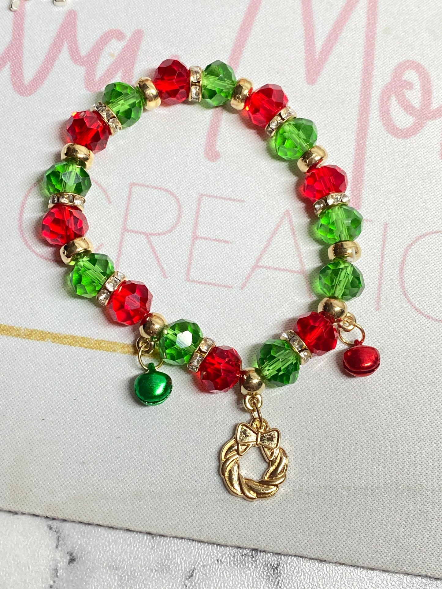 Christmas Bracelet, Beaded Bracelet, Holiday Bracelet, Charm Bracelet