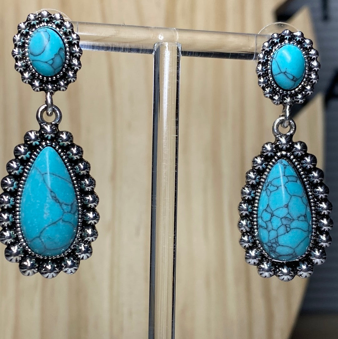 Tear Drop Turquoise Crackle Earrings